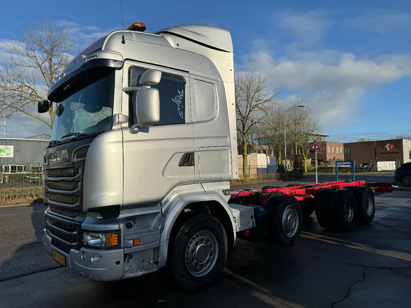 Scania R730 V8 8X4 EURO 6 BIG AXLES - Шаси кабина: снимка 1 Scania R730 V8 8X4 EURO 6 BIG AXLES - Шаси кабина: снимка 1
