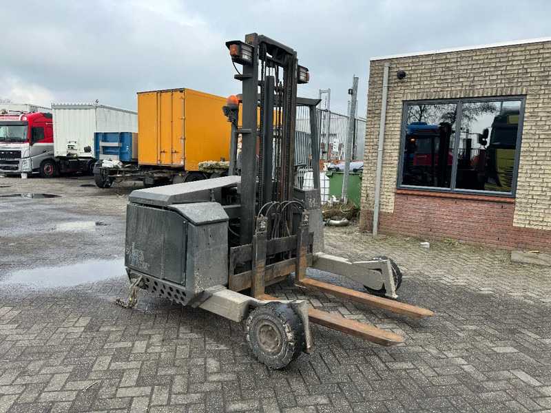 Terberg TKL 3X3 M 2000 KG KINGLIFTER 3,6 METER HEIGH CE MARK - Мотокар за монтаж на камиони: снимка 2 Terberg TKL 3X3 M 2000 KG KINGLIFTER 3,6 METER HEIGH CE MARK - Мотокар за монтаж на камиони: снимка 2