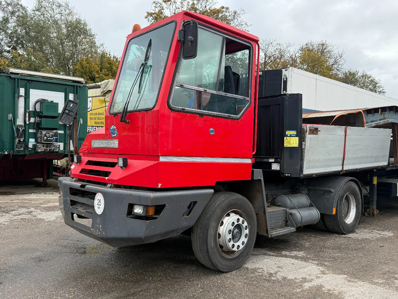 Terberg YT 180 4X2 - HUB REDUCTION + NL REGISTRATION! - Терминален влекач: снимка 1 Terberg YT 180 4X2 - HUB REDUCTION + NL REGISTRATION! - Терминален влекач: снимка 1