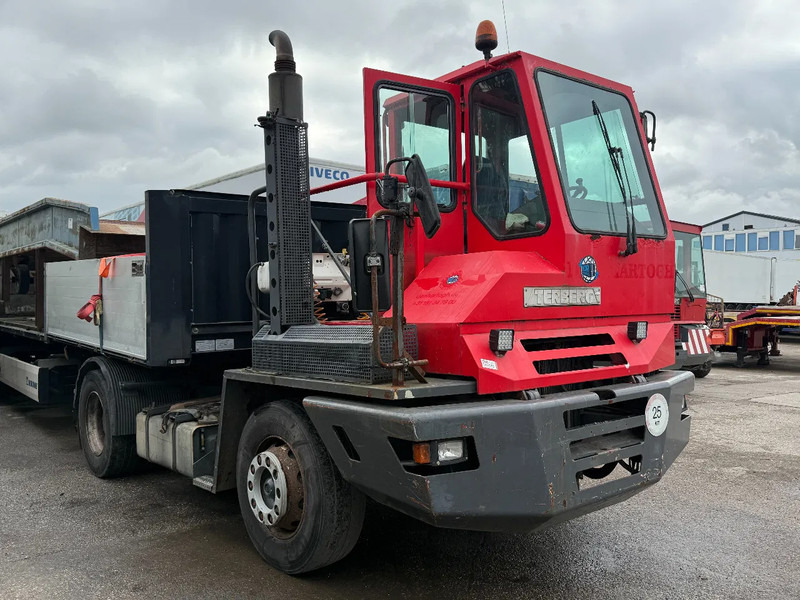Terberg YT 180 4X2 - HUB REDUCTION + NL REGISTRATION! - Терминален влекач: снимка 3 Terberg YT 180 4X2 - HUB REDUCTION + NL REGISTRATION! - Терминален влекач: снимка 3