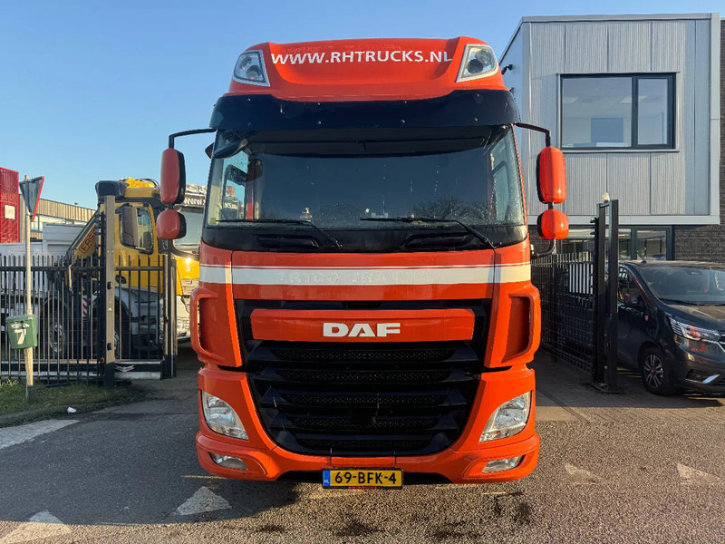 DAF CF 460 6X2 - EURO 6 + LIFT/STEERING AXLE - Влекач: снимка 2 DAF CF 460 6X2 - EURO 6 + LIFT/STEERING AXLE - Влекач: снимка 2