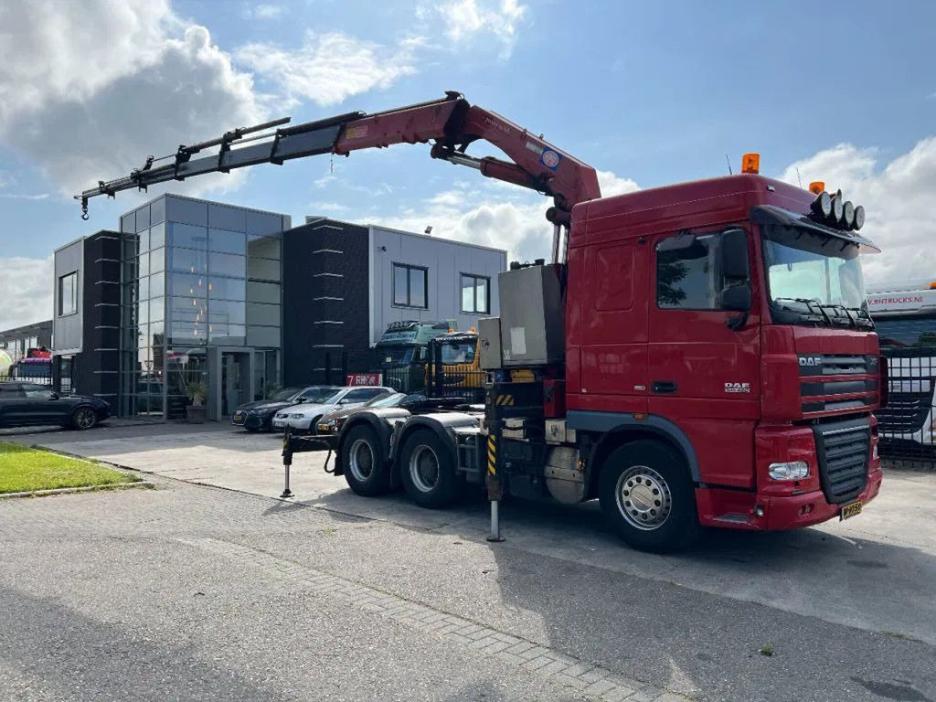 DAF XF 105.460 6X4 EURO 5 + HMF 4220 K6 + REMOTE CON - Влекач: снимка 3 DAF XF 105.460 6X4 EURO 5 + HMF 4220 K6 + REMOTE CON - Влекач: снимка 3