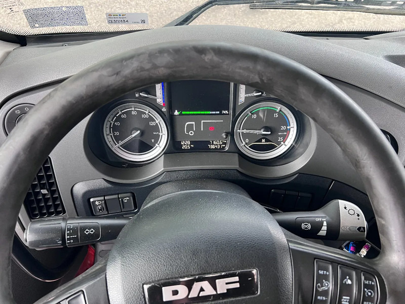 Влекач DAF XF 440 4X2 EURO 6 MEGA LOW DECK: снимка 12