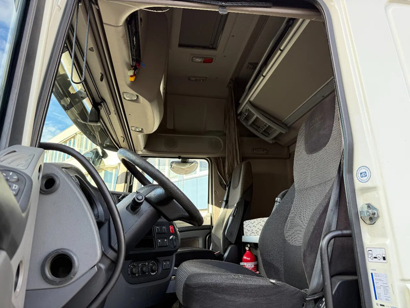 Влекач DAF XF 440 4X2 EURO 6 MEGA - ONLY 522.576 KM!: снимка 9