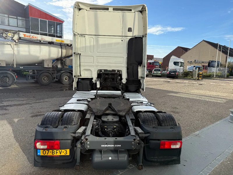 DAF XF 440 4X2 EURO 6 MEGA - ONLY 522.576 KM! - Влекач: снимка 5 DAF XF 440 4X2 EURO 6 MEGA - ONLY 522.576 KM! - Влекач: снимка 5