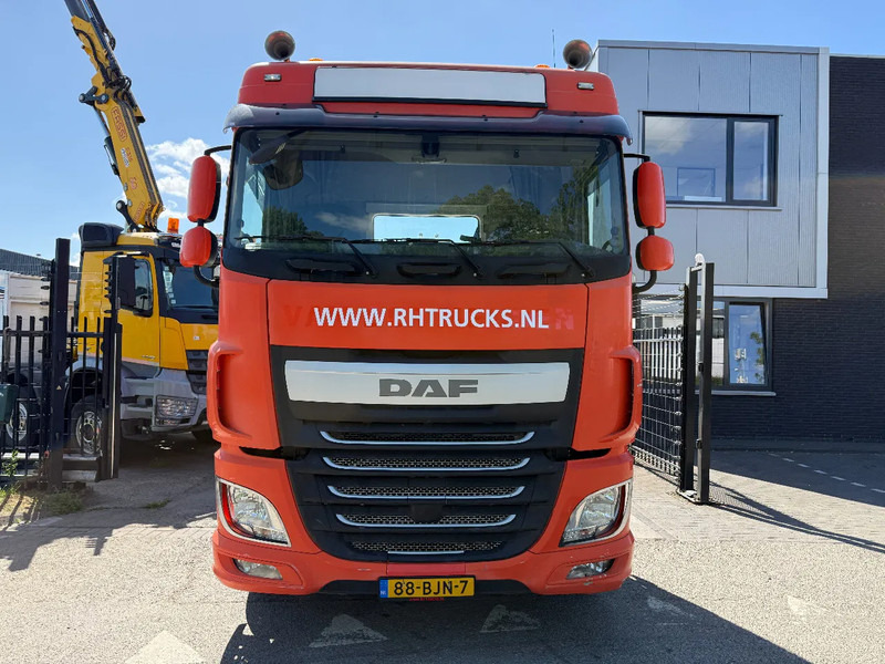 DAF XF 460 6X2 EURO 6 - ONLY 596.110 KM - Влекач: снимка 3 DAF XF 460 6X2 EURO 6 - ONLY 596.110 KM - Влекач: снимка 3