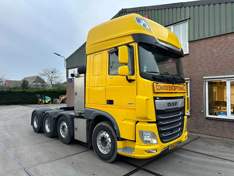 DAF XF 530 8X4 140 TON 384000 KM - Влекач: снимка 4 DAF XF 530 8X4 140 TON 384000 KM - Влекач: снимка 4