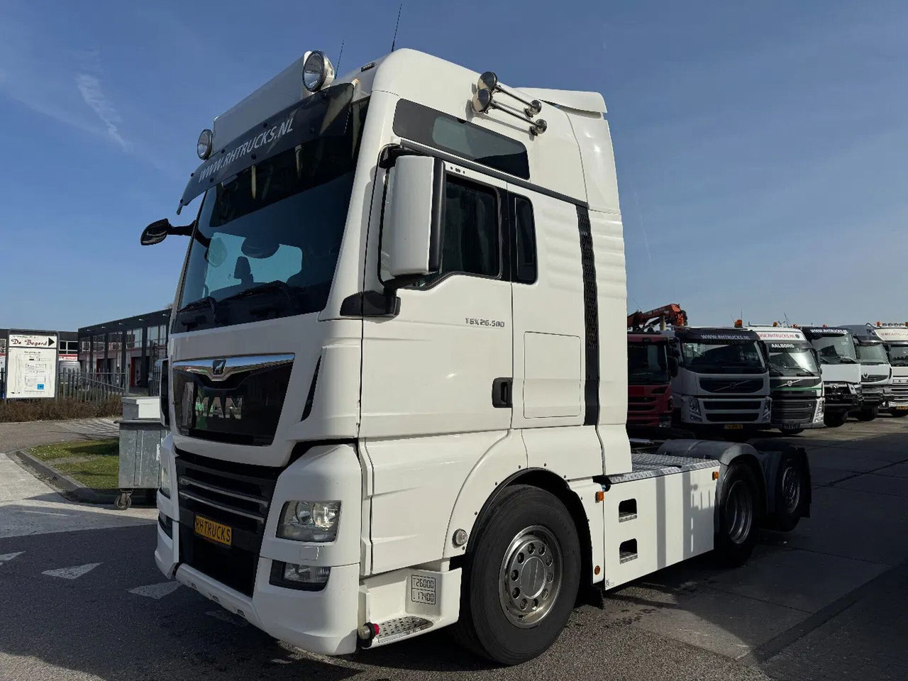 MAN TGX 26.500 6X2 - EURO 6 + LIFTING AXLE - Влекач: снимка 3 MAN TGX 26.500 6X2 - EURO 6 + LIFTING AXLE - Влекач: снимка 3