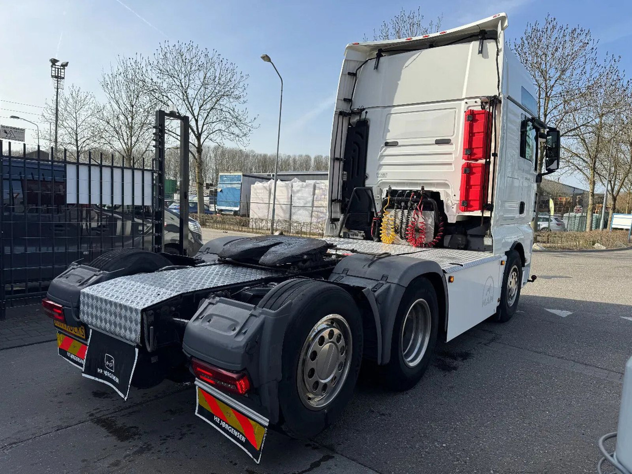 MAN TGX 26.500 6X2 - EURO 6 + LIFTING AXLE - Влекач: снимка 4 MAN TGX 26.500 6X2 - EURO 6 + LIFTING AXLE - Влекач: снимка 4