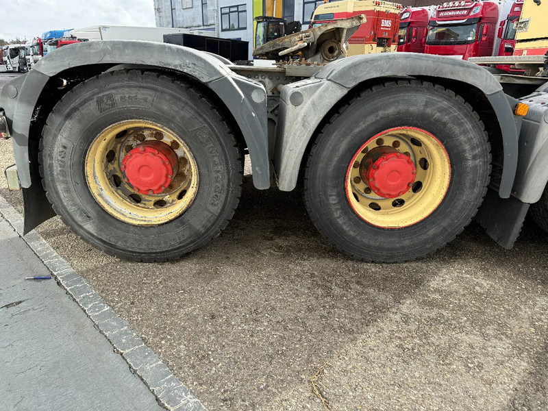 Влекач MAN TGX 41.540 8X4 170 TON+ RETARDER + PTO HYDRAULICS - ONLY 182.827 KM: снимка 8 Влекач MAN TGX 41.540 8X4 170 TON+ RETARDER + PTO HYDRAULICS - ONLY 182.827 KM: снимка 8