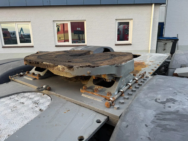 Влекач MAN TGX 41.540 8X4 250 TON EURO 5 RETARDER PTO HYDRAULICS HUB REDUCTION: снимка 8