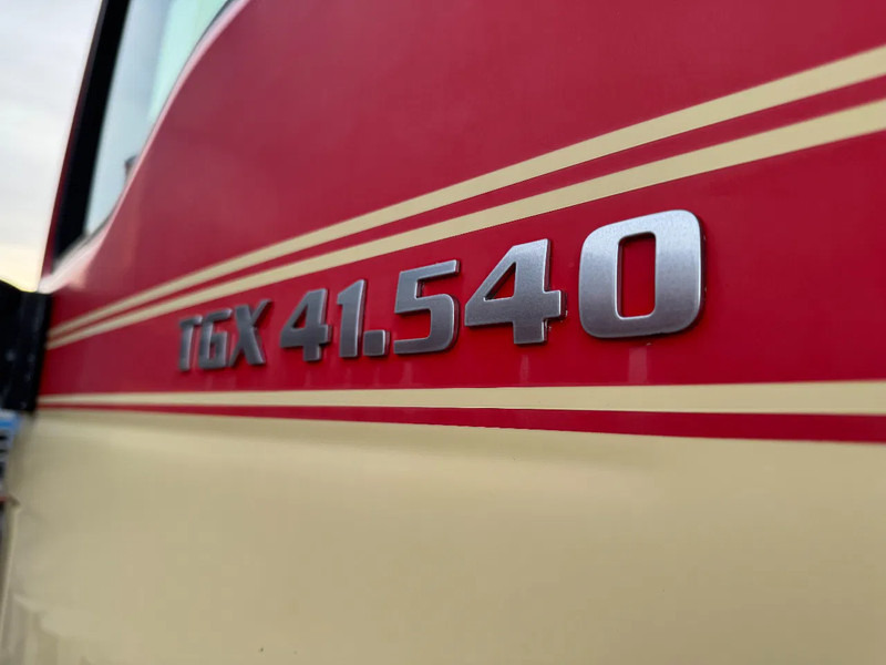 Влекач MAN TGX 41.540 8X4 250 TON EURO 5 RETARDER PTO HYDRAULICS HUB REDUCTION: снимка 10
