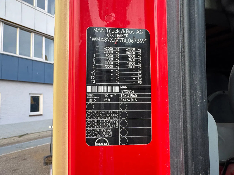 Влекач MAN TGX 41.540 8X4 250 TON EURO 5 RETARDER PTO HYDRAULICS HUB REDUCTION: снимка 11