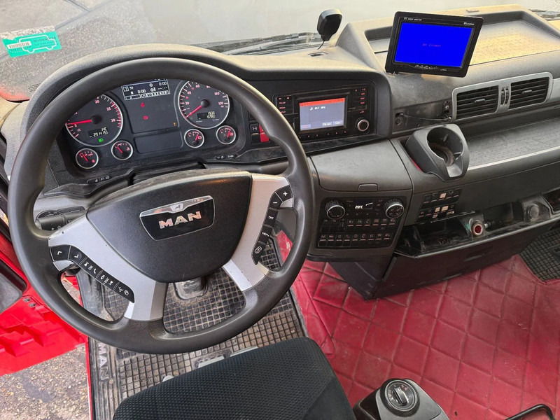 Влекач MAN TGX 41.540 8X4 250 TON EURO 5 RETARDER PTO HYDRAULICS HUB REDUCTION: снимка 14