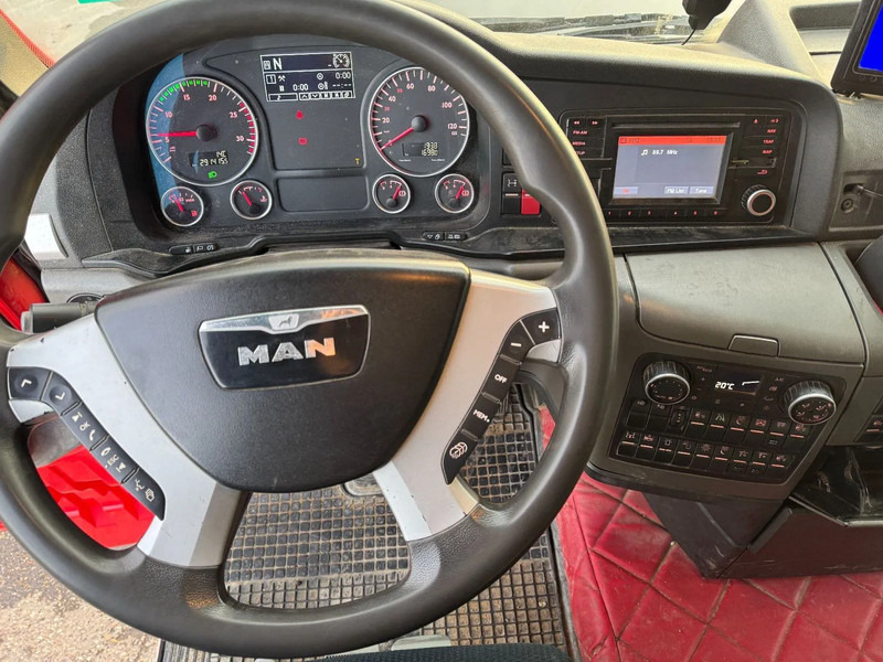 Влекач MAN TGX 41.540 8X4 250 TON EURO 5 RETARDER PTO HYDRAULICS HUB REDUCTION: снимка 15