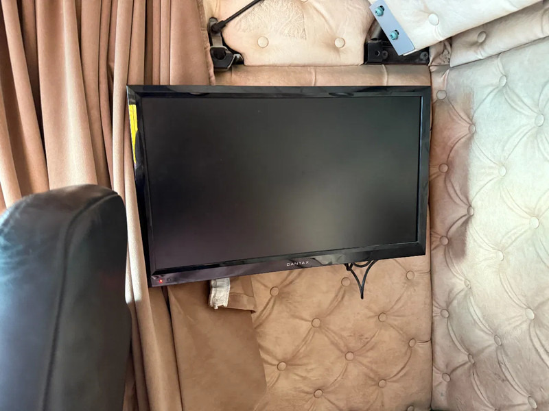 Влекач MAN TGX 41.540 8X4 + RETARDER + PTO HYDRAULICS: снимка 19