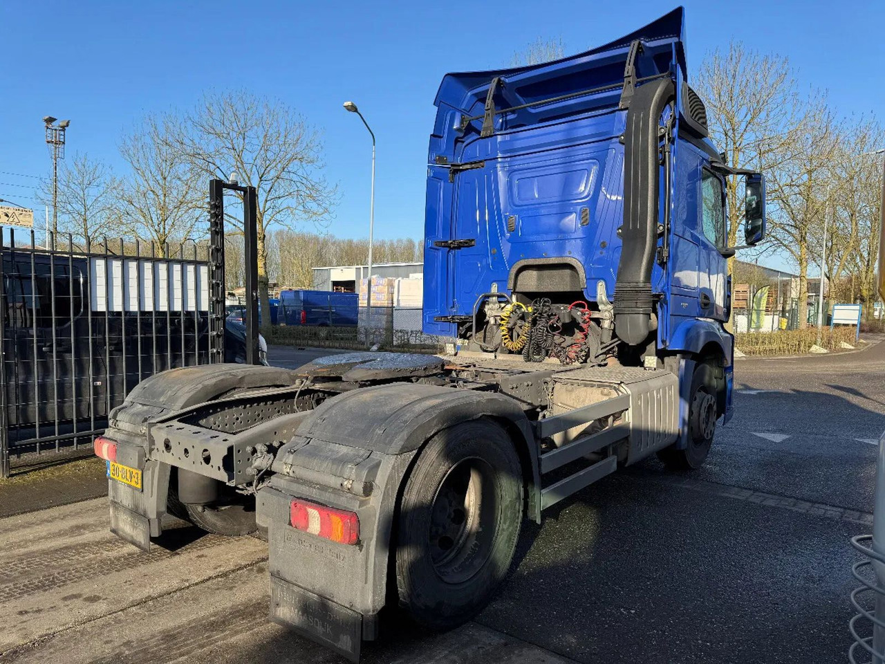 Mercedes-Benz Actros 1836 4X2 - EURO 6 + TÜV 09-2025 - Влекач: снимка 4 Mercedes-Benz Actros 1836 4X2 - EURO 6 + TÜV 09-2025 - Влекач: снимка 4