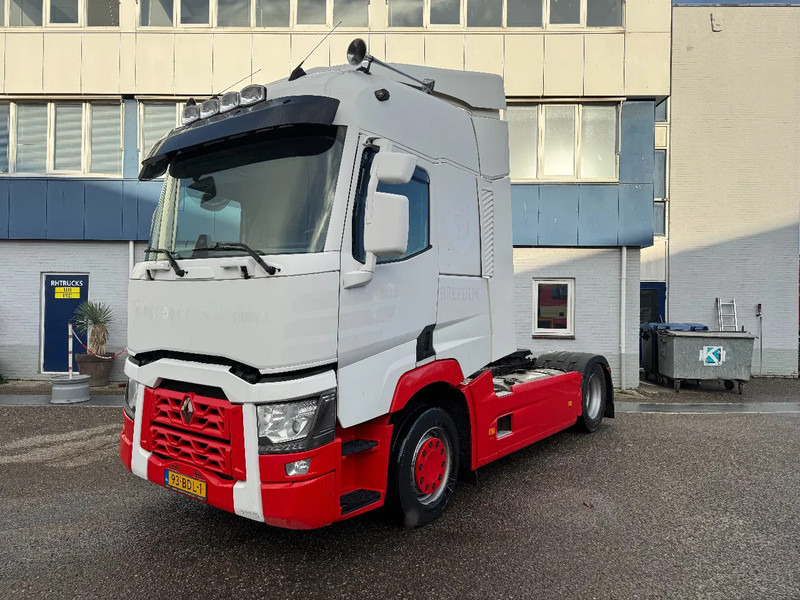 Renault T460 4X2 EURO 6 SKIRTS DOUBLE TANK - Влекач: снимка 1 Renault T460 4X2 EURO 6 SKIRTS DOUBLE TANK - Влекач: снимка 1