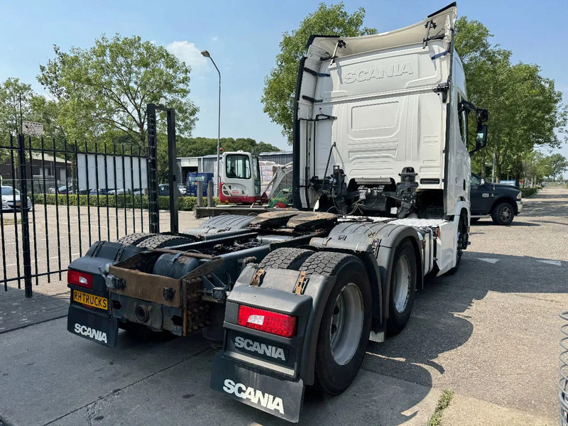 Scania R580 V8 NGS 6X4 EURO 6 RETARDER - Влекач: снимка 5 Scania R580 V8 NGS 6X4 EURO 6 RETARDER - Влекач: снимка 5