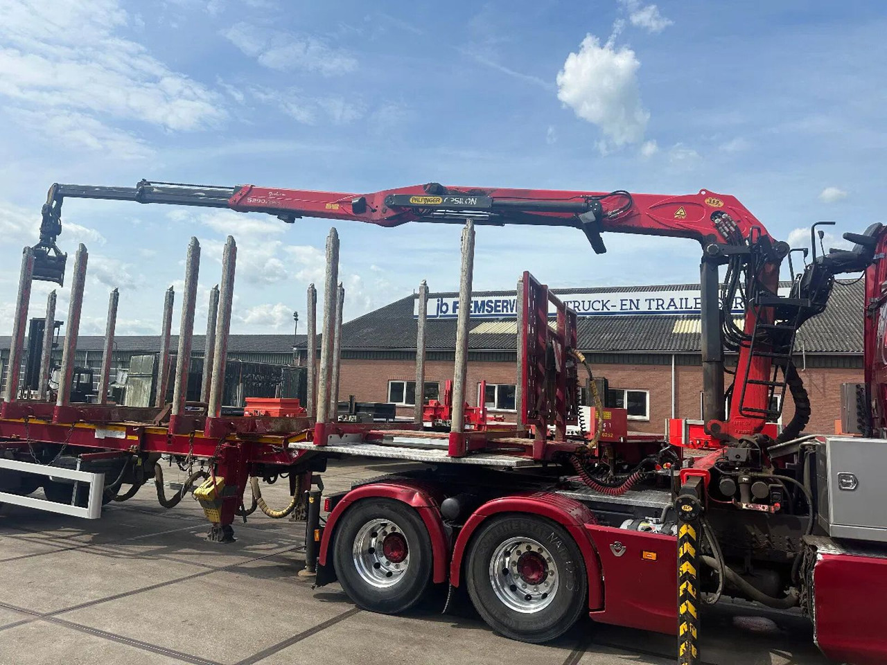 Scania S650 V8, EPSILON S290 Z 96. DOLL TRAILER 2 AXLE - Влекач: снимка 2 Scania S650 V8, EPSILON S290 Z 96. DOLL TRAILER 2 AXLE - Влекач: снимка 2