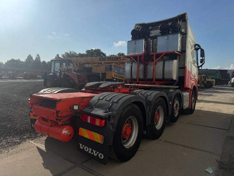 Volvo FH 13.540 8X4, 150 TON, INTARDER, 566862 KM - Влекач: снимка 4 Volvo FH 13.540 8X4, 150 TON, INTARDER, 566862 KM - Влекач: снимка 4