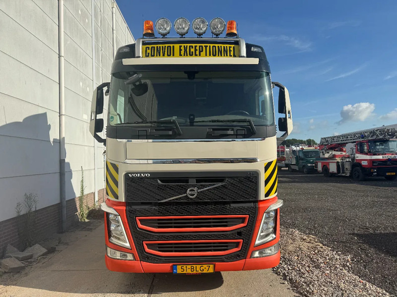 Volvo FH 13.540 8X4, 150 TON, INTARDER, 566862 KM - Влекач: снимка 2 Volvo FH 13.540 8X4, 150 TON, INTARDER, 566862 KM - Влекач: снимка 2