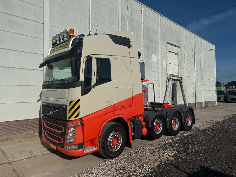 Volvo FH 13.540 8X4, 150 TON, INTARDER, 566862 KM - Влекач: снимка 1 Volvo FH 13.540 8X4, 150 TON, INTARDER, 566862 KM - Влекач: снимка 1