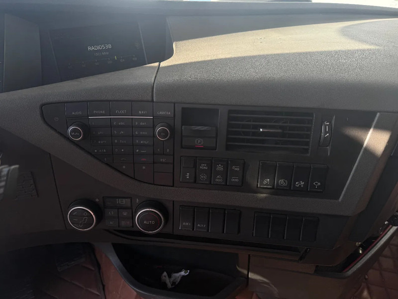 Лизинг на Volvo FH 13.540 8X4, 150 TON, INTARDER, 566862 KM Volvo FH 13.540 8X4, 150 TON, INTARDER, 566862 KM: снимка 14