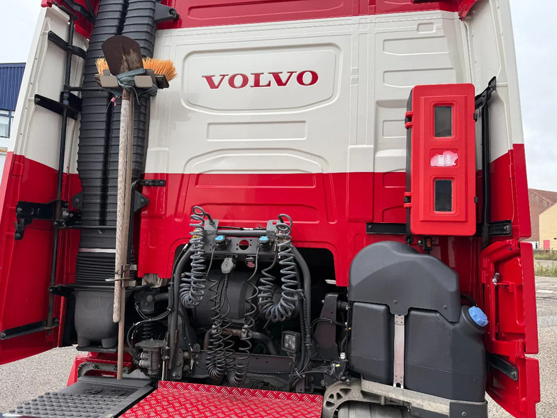 Лизинг на Volvo FH 460 4X2 EURO 6 - ADR + I-ParkCool + I-Shift Volvo FH 460 4X2 EURO 6 - ADR + I-ParkCool + I-Shift: снимка 10