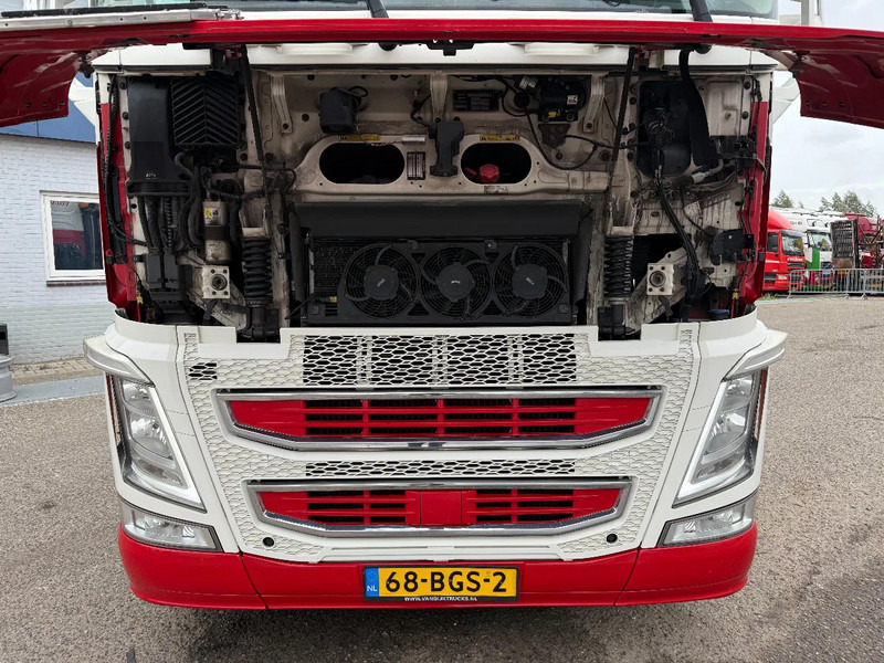 Лизинг на Volvo FH 460 4X2 EURO 6 - ADR + I-ParkCool + I-Shift Volvo FH 460 4X2 EURO 6 - ADR + I-ParkCool + I-Shift: снимка 9