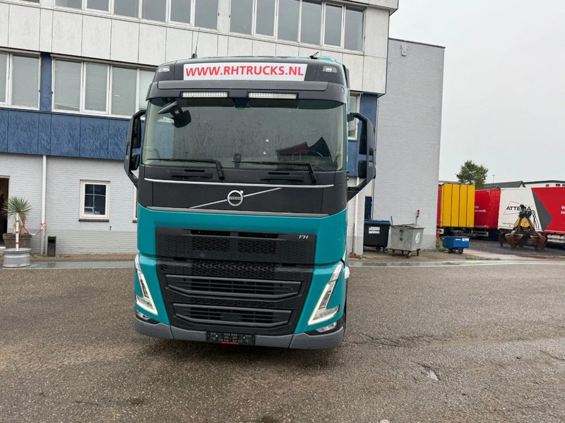 Volvo FH 460 6X2 EURO 6 - FH5 - Влекач: снимка 2 Volvo FH 460 6X2 EURO 6 - FH5 - Влекач: снимка 2