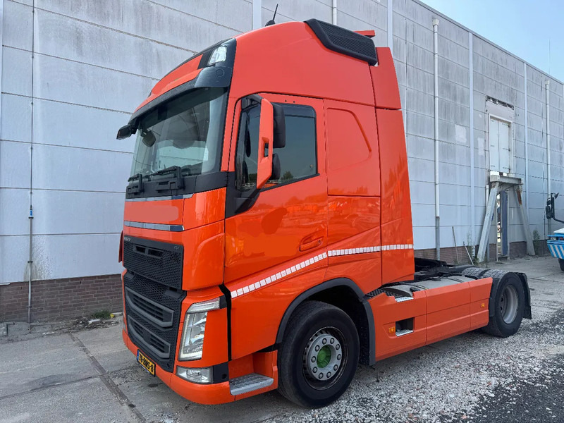 Volvo FH 500 4X2 EURO 6 STANDKLIMA TÜV TILL 07-2026 - Влекач: снимка 1 Volvo FH 500 4X2 EURO 6 STANDKLIMA TÜV TILL 07-2026 - Влекач: снимка 1