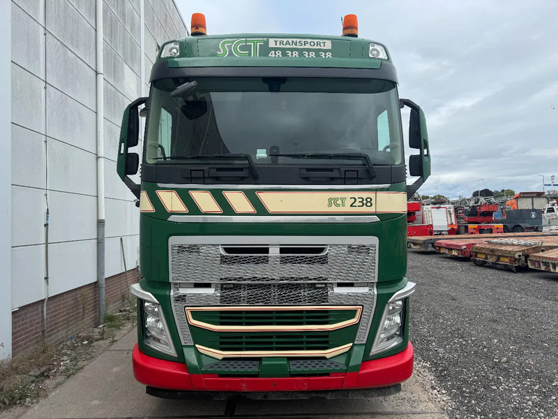 Volvo FH 500 6X4 EURO 6 HUB REDUCTION HYDRAULIC - Влекач: снимка 3 Volvo FH 500 6X4 EURO 6 HUB REDUCTION HYDRAULIC - Влекач: снимка 3