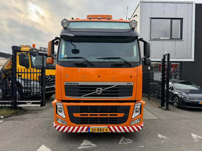 Volvo FH 500 8X2 - EURO 5 + LIFT/STEERING AXLE - Влекач: снимка 2 Volvo FH 500 8X2 - EURO 5 + LIFT/STEERING AXLE - Влекач: снимка 2