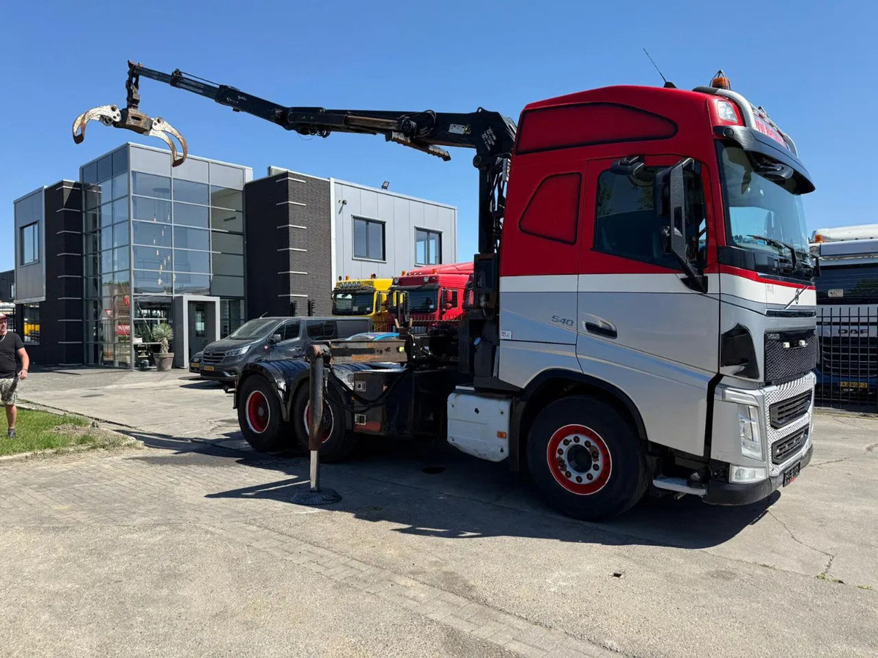 Volvo FH 540 6X4 - EURO 6 + PALFINGER EPSILON S260Z96 - Влекач: снимка 4 Volvo FH 540 6X4 - EURO 6 + PALFINGER EPSILON S260Z96 - Влекач: снимка 4