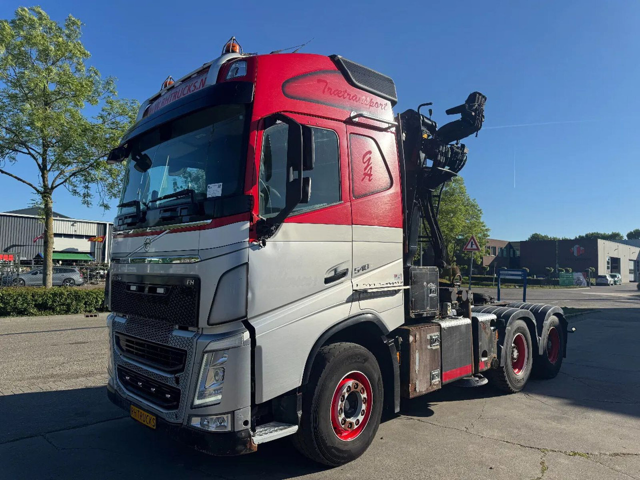 Volvo FH 540 6X4 - EURO 6 + PALFINGER EPSILON S260Z96 - Влекач: снимка 5 Volvo FH 540 6X4 - EURO 6 + PALFINGER EPSILON S260Z96 - Влекач: снимка 5