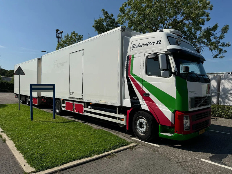 Volvo FH 12.420 4X2 EURO 3+ BURG HANGER + THERMO KING + DHOLLANDIA LIFT - Рефрижератор камион: снимка 3 Volvo FH 12.420 4X2 EURO 3+ BURG HANGER + THERMO KING + DHOLLANDIA LIFT - Рефрижератор камион: снимка 3
