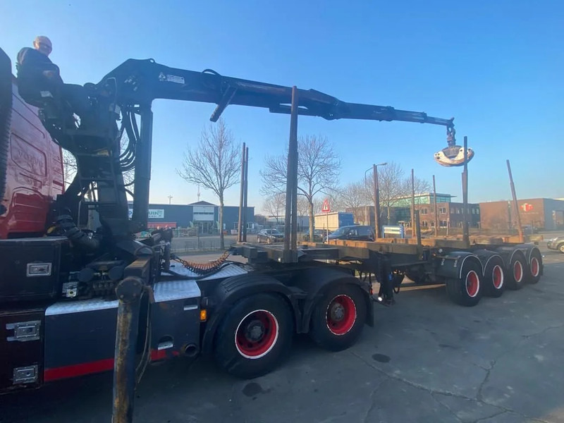 Volvo FH 540 6X4 EURO 6 + EPSILON S260Z96 + TRAILER 4 AXLE DOLL - Камион за дърва, Камион с кран: снимка 3 Volvo FH 540 6X4 EURO 6 + EPSILON S260Z96 + TRAILER 4 AXLE DOLL - Камион за дърва, Камион с кран: снимка 3