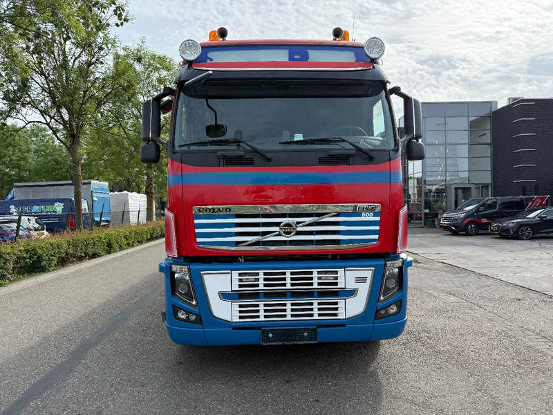 Volvo FH 600 - 6X2 - EURO 5 + HMF 2420 K5 + REMOTE - Бордови камион, Камион с кран: снимка 2 Volvo FH 600 - 6X2 - EURO 5 + HMF 2420 K5 + REMOTE - Бордови камион, Камион с кран: снимка 2