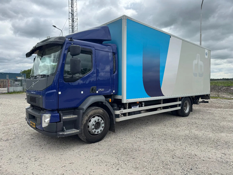 Volvo FL 250 4X2 EURO 6 CARGO LOCK + DHOLLANDIA LIFT TÜV TILL 02-2026 - Камион фургон: снимка 5 Volvo FL 250 4X2 EURO 6 CARGO LOCK + DHOLLANDIA LIFT TÜV TILL 02-2026 - Камион фургон: снимка 5