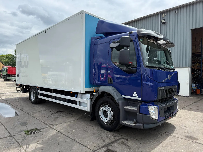 Volvo FL 250 4X2 EURO 6 CARGOLOCK DHOLLANDIA LIFT 360 DEGREES CAMERA - Камион фургон: снимка 4 Volvo FL 250 4X2 EURO 6 CARGOLOCK DHOLLANDIA LIFT 360 DEGREES CAMERA - Камион фургон: снимка 4