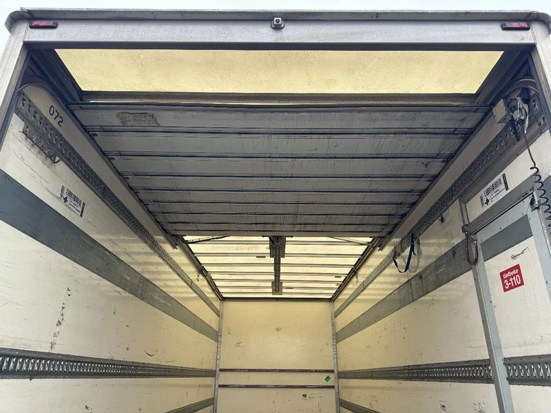 Камион фургон Volvo FL 250 4X2 - EURO 6 + DHOLLANDIA LIFT + TÜV 05-2026: снимка 10