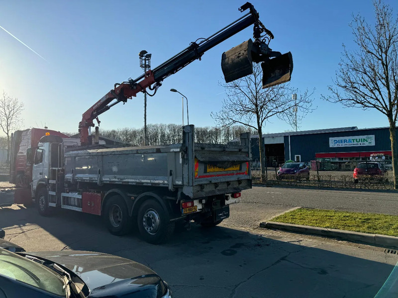 Volvo FM 330 6X2 - EURO 5 + ATLAS 126.3E A2 + REMOTE + LIFT/STEERING AXLE + TÜV 08-2025 - Самосвал камион, Камион с кран: снимка 4 Volvo FM 330 6X2 - EURO 5 + ATLAS 126.3E A2 + REMOTE + LIFT/STEERING AXLE + TÜV 08-2025 - Самосвал камион, Камион с кран: снимка 4