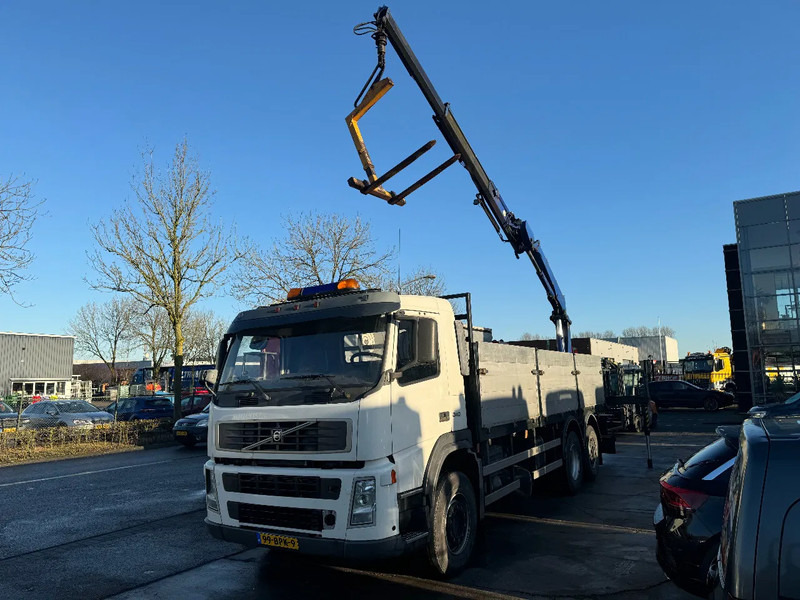 Volvo FM 340 6X2 EFFER 140 2S EURO 3 - Бордови камион, Камион с кран: снимка 1 Volvo FM 340 6X2 EFFER 140 2S EURO 3 - Бордови камион, Камион с кран: снимка 1