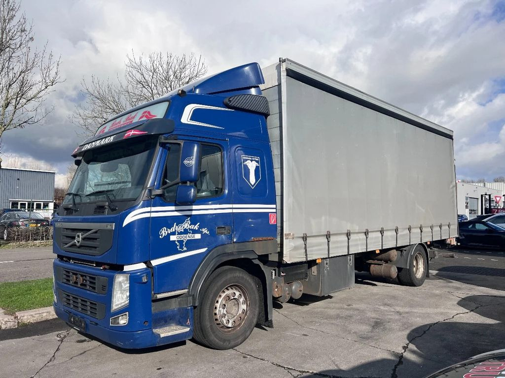 Volvo FM 370 4X2 EURO5 720x250x273 LOAD-LIFT - Камион с брезент: снимка 3 Volvo FM 370 4X2 EURO5 720x250x273 LOAD-LIFT - Камион с брезент: снимка 3