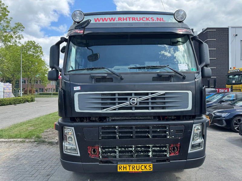 Volvo FM 440 8X4 EURO 5 + CABELLIFT TIPPER - Камион с кабелна система: снимка 3 Volvo FM 440 8X4 EURO 5 + CABELLIFT TIPPER - Камион с кабелна система: снимка 3