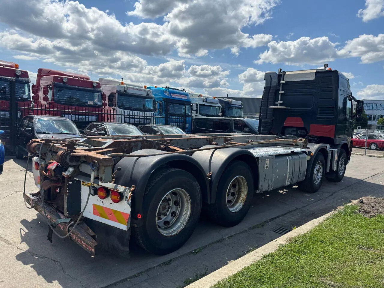 Volvo FM 440 8X4 EURO 5 + CABELLIFT TIPPER - Мултилифт с кука камион: снимка 5 Volvo FM 440 8X4 EURO 5 + CABELLIFT TIPPER - Мултилифт с кука камион: снимка 5