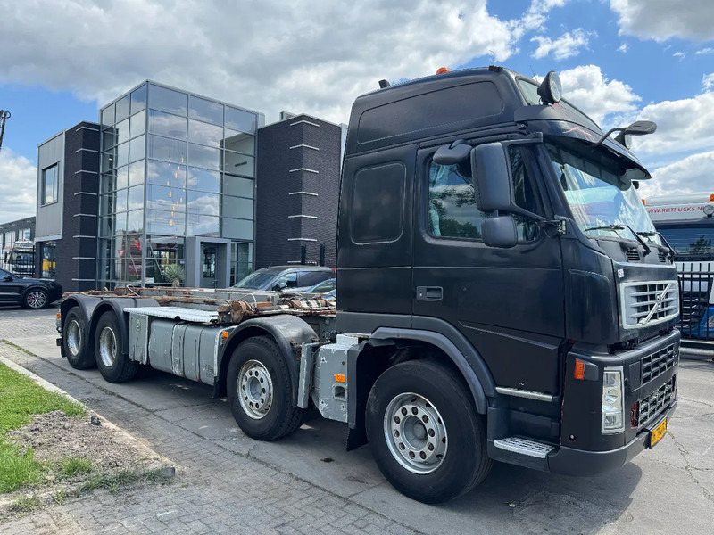 Volvo FM 440 8X4 EURO 5 + CABELLIFT TIPPER - Камион с кабелна система: снимка 4 Volvo FM 440 8X4 EURO 5 + CABELLIFT TIPPER - Камион с кабелна система: снимка 4