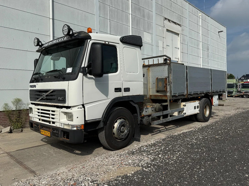 Volvo FM 7.290 4X2 - EURO 2 + MANUAL GEARBOX - Бордови камион: снимка 1 Volvo FM 7.290 4X2 - EURO 2 + MANUAL GEARBOX - Бордови камион: снимка 1