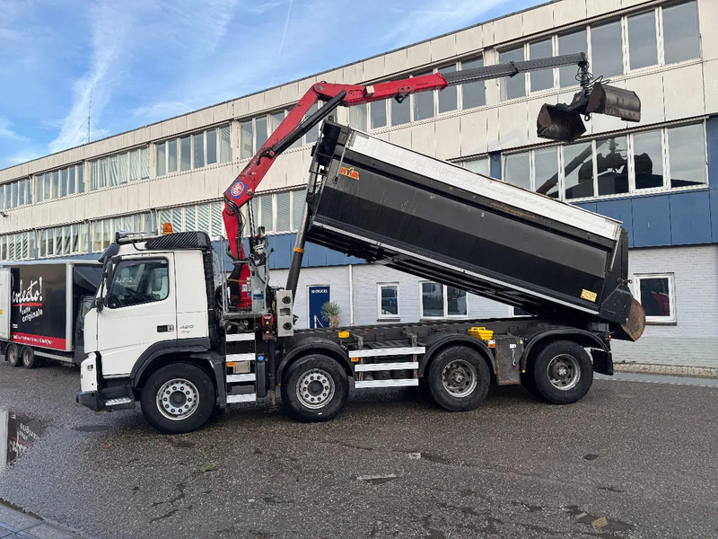 Volvo FMX 420 8X4 HMF 1643Z2 + REMOTE CONTROL + HYVA KIPPER - Самосвал камион, Камион с кран: снимка 2 Volvo FMX 420 8X4 HMF 1643Z2 + REMOTE CONTROL + HYVA KIPPER - Самосвал камион, Камион с кран: снимка 2